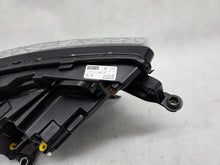 Laden Sie das Bild in den Galerie-Viewer, Frontscheinwerfer Skoda Kamiq 658941015 Links Scheinwerfer Headlight SCH2492975431ln