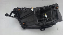 Laden Sie das Bild in den Galerie-Viewer, Frontscheinwerfer Skoda Kamiq 658941016 Full LED Rechts Scheinwerfer Headlight SCH9484152367yj
