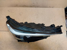 Load image into Gallery viewer, Frontscheinwerfer Honda Hrv Hr-V LED Rechts Scheinwerfer Headlight