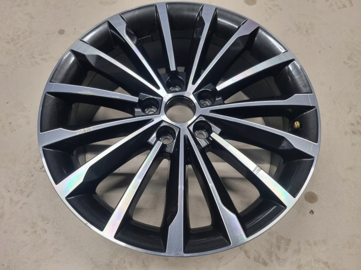 1x Alufelge 18 Zoll 7.0" 5x112 43ET Schwarz 565601025K Skoda Kodiaq Rim Wheel FEL5552455713bo