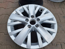 Load image into Gallery viewer, 1x Alufelge 16 Zoll 6.5&quot; 5x112 50ET Glanz Silber 5K0601025AL VW Golf Rim Wheel