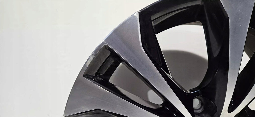 1x Alufelge 18 Zoll 7.5" 5x114.3 35ET Lexus Rim Wheel