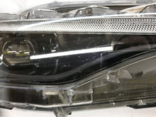Load image into Gallery viewer, Frontscheinwerfer Toyota Corolla HASC016184 Links Scheinwerfer Headlight SCH1496643227ih