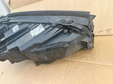 Laden Sie das Bild in den Galerie-Viewer, Frontscheinwerfer Mercedes-Benz Gle A1679064308 Links Scheinwerfer Headlight