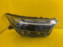 Laden Sie das Bild in den Galerie-Viewer, Frontscheinwerfer Toyota 123123 LED Rechts Scheinwerfer Headlight