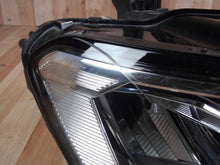 Laden Sie das Bild in den Galerie-Viewer, Frontscheinwerfer VW Tiguan 5NB941036E LED Rechts Scheinwerfer Headlight