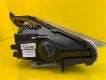 Laden Sie das Bild in den Galerie-Viewer, Frontscheinwerfer Maserati I 215798 Xenon Links Scheinwerfer Headlight SCH6321497267dr