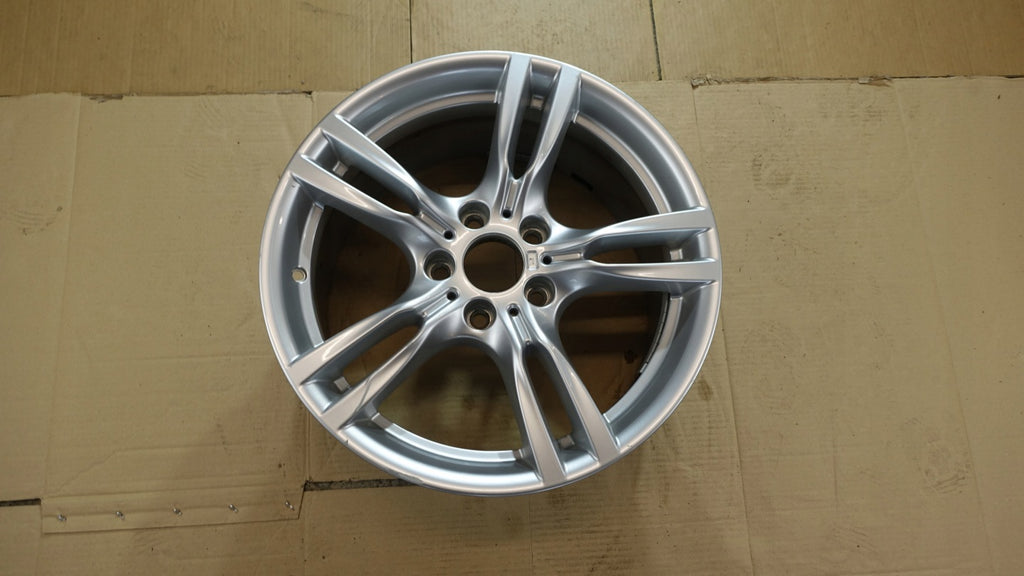 1x Alufelge 18 Zoll 8.5" 5x120 47ET 7845881 BMW F30 F31 Rim Wheel FEL1679901922rb