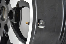 Load image into Gallery viewer, 1x Alufelge 18 Zoll 7.5" 6x139.7 55ET Glanz Schwarz N1XC-1007-B1A VW Amarok FEL3714999930ty