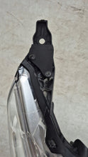 Laden Sie das Bild in den Galerie-Viewer, Frontscheinwerfer Peugeot 208 I 9822690180 Rechts Scheinwerfer Headlight SCH4689344757we