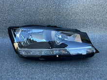 Laden Sie das Bild in den Galerie-Viewer, Frontscheinwerfer Seat Fabia III 6V1941016D LED Rechts Scheinwerfer Headlight