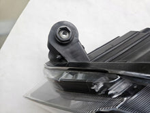 Load image into Gallery viewer, Frontscheinwerfer Skoda Superb III 3V1941015B Xenon Rechts oder Links