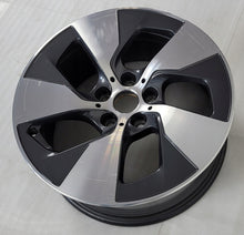 Load image into Gallery viewer, 1x Alufelge 17 Zoll 7.5" 5x112 27ET 6868047 BMW 5 G31 G30 Rim Wheel FEL2066087252vd