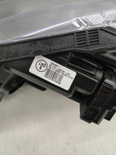Laden Sie das Bild in den Galerie-Viewer, Frontscheinwerfer Toyota Corolla Rechts Scheinwerfer Headlight SCH5512661981da