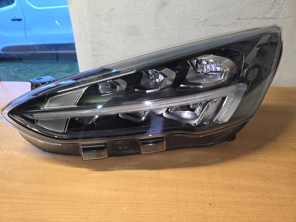 Frontscheinwerfer Ford Focus MX7B-13E015-ED LED Links Scheinwerfer Headlight SCH6214330999rk