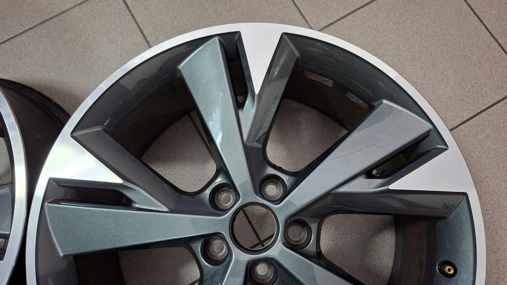 4x Alufelge 20 Zoll 8.0" 5x112 45ET Glanz Graphit 89A601025E Audi E-Tron Mg FEL2144492833by