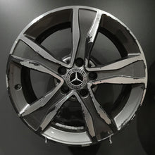 Laden Sie das Bild in den Galerie-Viewer, 4x Alufelge 17 Zoll 7.0&quot; 5x112 48,5ET A2054010800 Mercedes-Benz Mg W205 A205