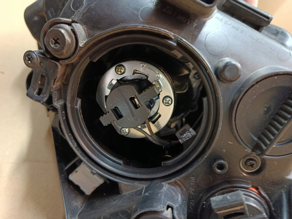 Frontscheinwerfer Kia Ceed 92101-J7051 J7921-22030 Links Scheinwerfer Headlight