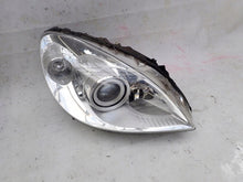 Load image into Gallery viewer, Frontscheinwerfer Mercedes-Benz W245 A1698208461 Xenon Rechts Headlight SCH5443099308wv