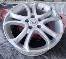 Load image into Gallery viewer, 1x Alufelge 17 Zoll 7.0" 5x114.3 47ET Silber WI147017 Hyundai I Rim Wheel FEL8025227661ne