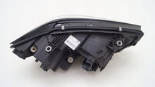 Laden Sie das Bild in den Galerie-Viewer, Frontscheinwerfer BMW 3 G21 G20 5A1DB37-02 LED Ein Stück (Rechts oder Links) SCH8739449124gp