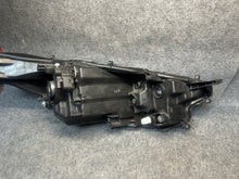 Load image into Gallery viewer, Frontscheinwerfer Toyota IV Yaris 81170-K0060 Links Scheinwerfer Headlight SCH7352300918mv