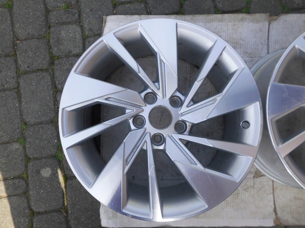 1x Alufelge 18 Zoll 8.0" 5x112 46ET Matt Graphit 8Y0601025F Audi A3 Mg Rim Wheel