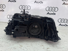 Load image into Gallery viewer, Frontscheinwerfer Audi Q3 83A941012 Rechts Scheinwerfer Headlight SCH4906504154ed