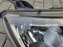 Laden Sie das Bild in den Galerie-Viewer, Frontscheinwerfer Dacia Duster 2601011377 LED Rechts Scheinwerfer Headlight SCH1269501788ir