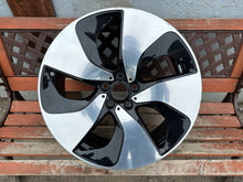 Load image into Gallery viewer, 1x Alufelge 20 Zoll 7.5&quot; 5x112 40ET Glanz Schwarz 685775 BMW I8 Rim Wheel