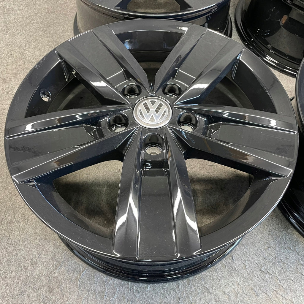 4x Alufelge 17 Zoll 7.0" 5x120 55ET Glanz Schwarz 7E0601025P VW Multivan FEL7203575149az
