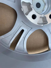 Load image into Gallery viewer, 1x Alufelge 17 Zoll 7.0" 5x108 KBA47282 Ford Focus Rim Wheel FEL4001674275sb