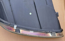 Load image into Gallery viewer, Frontscheinwerfer Porsche Cayenne 7L5941029AA Xenon Links Scheinwerfer Headlight SCH6974467464qi