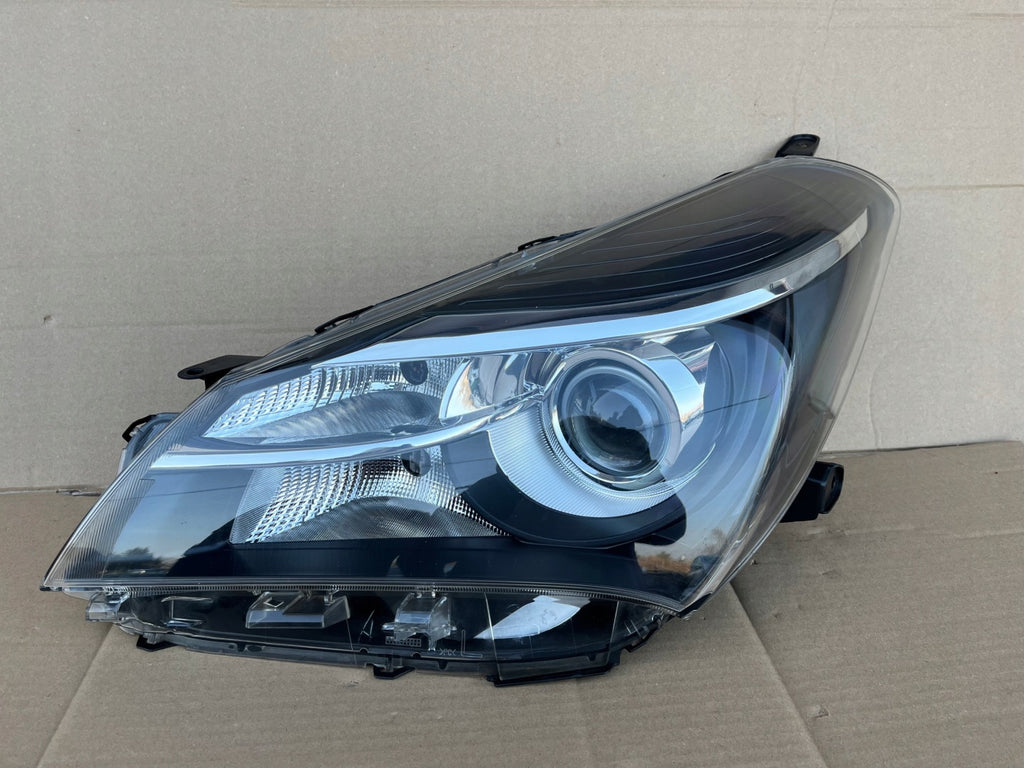 Frontscheinwerfer Toyota Yaris Links Scheinwerfer Headlight SCH9859411860lq