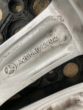 Load image into Gallery viewer, 1x Alufelge 18 Zoll 8.5" 5x112 56ET Glanz A2054012902 Mercedes-Benz W205 Mg FEL1998821985mf