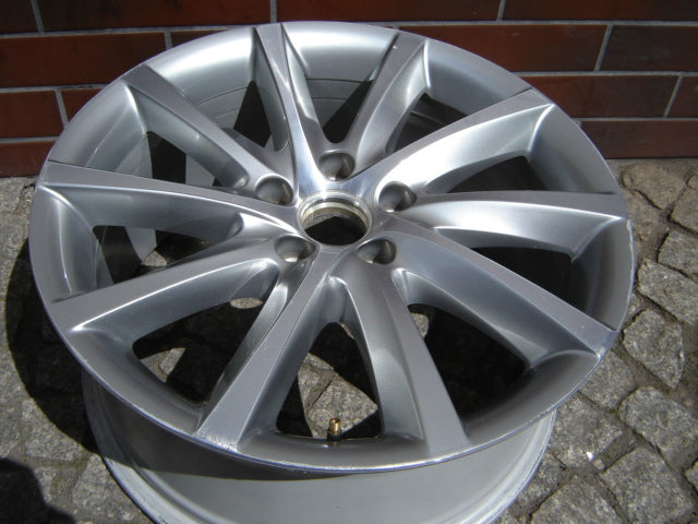 1x Alufelge 18 Zoll 8.0" 5x112 44ET Glanz Silber 3C0601025BA VW Scirocco Passat FEL2796874725iw