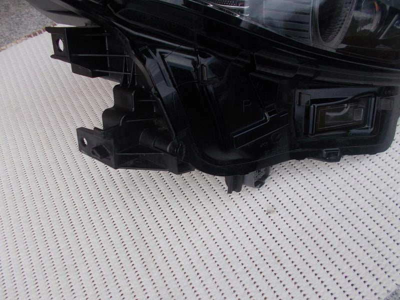 Frontscheinwerfer Mazda III 6283542335 Rechts Scheinwerfer Headlight