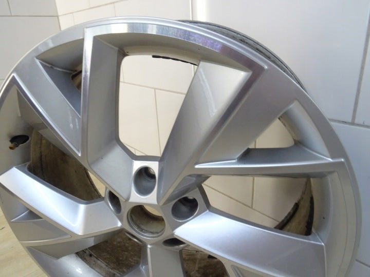 1x Alufelge 19 Zoll 7.0" 5x112 43ET Glanz Silber 565601025M Skoda Kodiaq FEL2676577737az