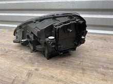 Laden Sie das Bild in den Galerie-Viewer, Frontscheinwerfer Porsche Macan 95B941010AH Rechts Scheinwerfer Headlight SCH5431152722vx