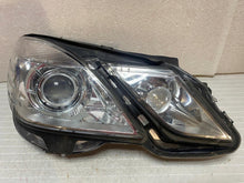 Laden Sie das Bild in den Galerie-Viewer, Frontscheinwerfer Mercedes-Benz W212 A2128202059 Xenon Rechts Headlight SCH7920872546em