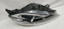 Laden Sie das Bild in den Galerie-Viewer, Frontscheinwerfer Volvo V40 31283333 Xenon Rechts Scheinwerfer Headlight SCH7053478496bm