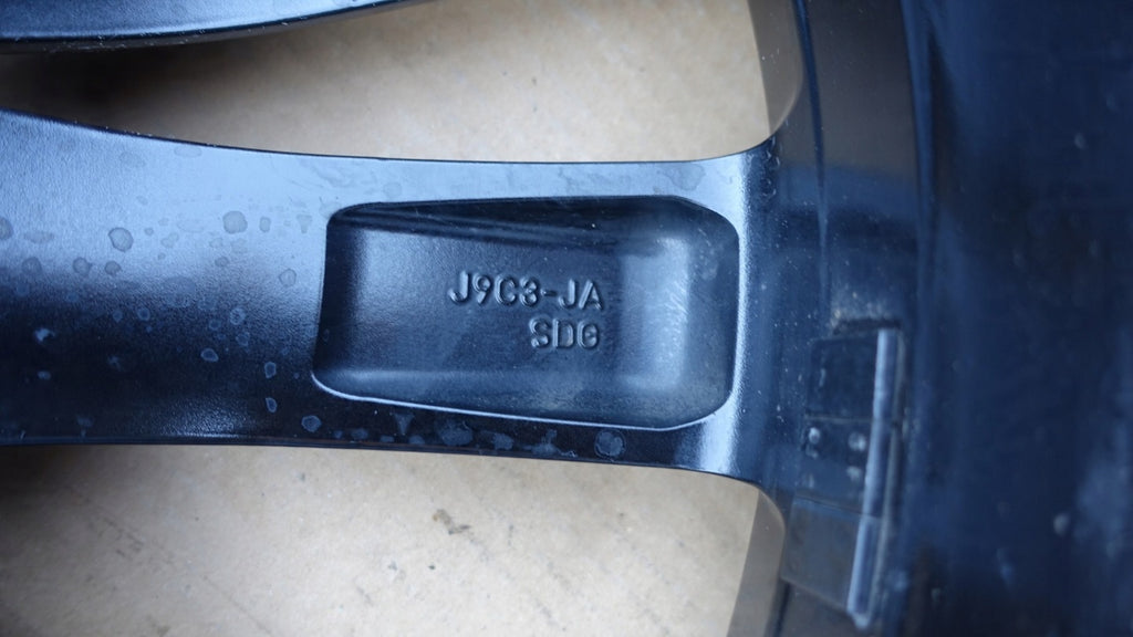 1x Alufelge 20 Zoll 8.0" 5x108 J9C3- Jaguar Rim Wheel