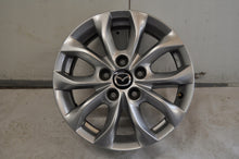 Load image into Gallery viewer, 1x Alufelge 16 Zoll 6.5" 5x114.3 50ET DD2FV3810 Mazda Cx-3 Cx30 Rim Wheel FEL7391008228yu