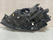Load image into Gallery viewer, Frontscheinwerfer VW Golf VII 5G1941032 Xenon Rechts Scheinwerfer Headlight SCH4463423880bv