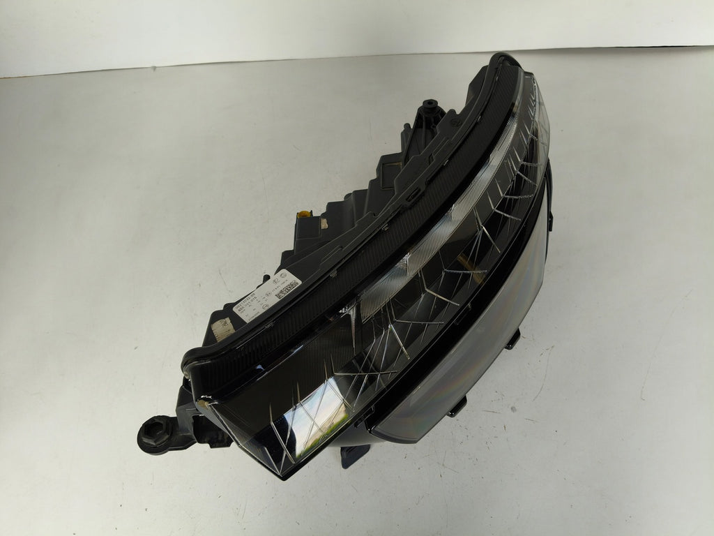 Frontscheinwerfer Skoda Kamiq 658941015 LED Ein Stück (Rechts oder Links) SCH8937221743cq