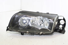Load image into Gallery viewer, Frontscheinwerfer Volvo Xc70 30716978 Xenon Links Scheinwerfer Headlight SCH2200204042jh