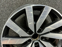 Load image into Gallery viewer, 1x Alufelge 18 Zoll 7.5" 5x112 35ET 7N0601025P VW Sharan Rim Wheel FEL9693555421ll