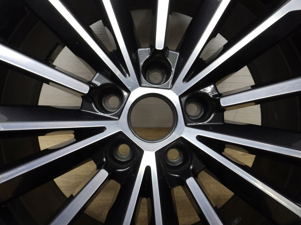 1x Alufelge 18 Zoll 7.0" 5x112 43ET Glanz Silber 565601025 Skoda Kodiaq