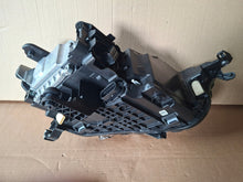 Load image into Gallery viewer, Frontscheinwerfer VW T-Roc Links Scheinwerfer Headlight SCH1014886568tl