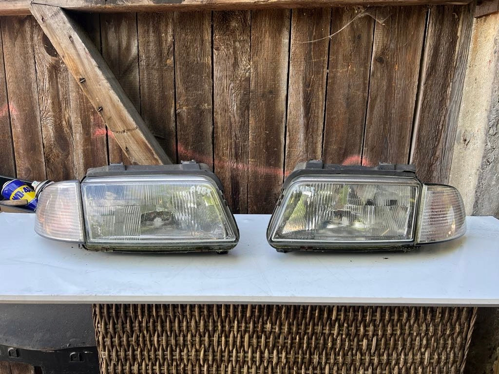 Frontscheinwerfer Audi A4 B5 Ein Stück (Rechts oder Links) Headlight